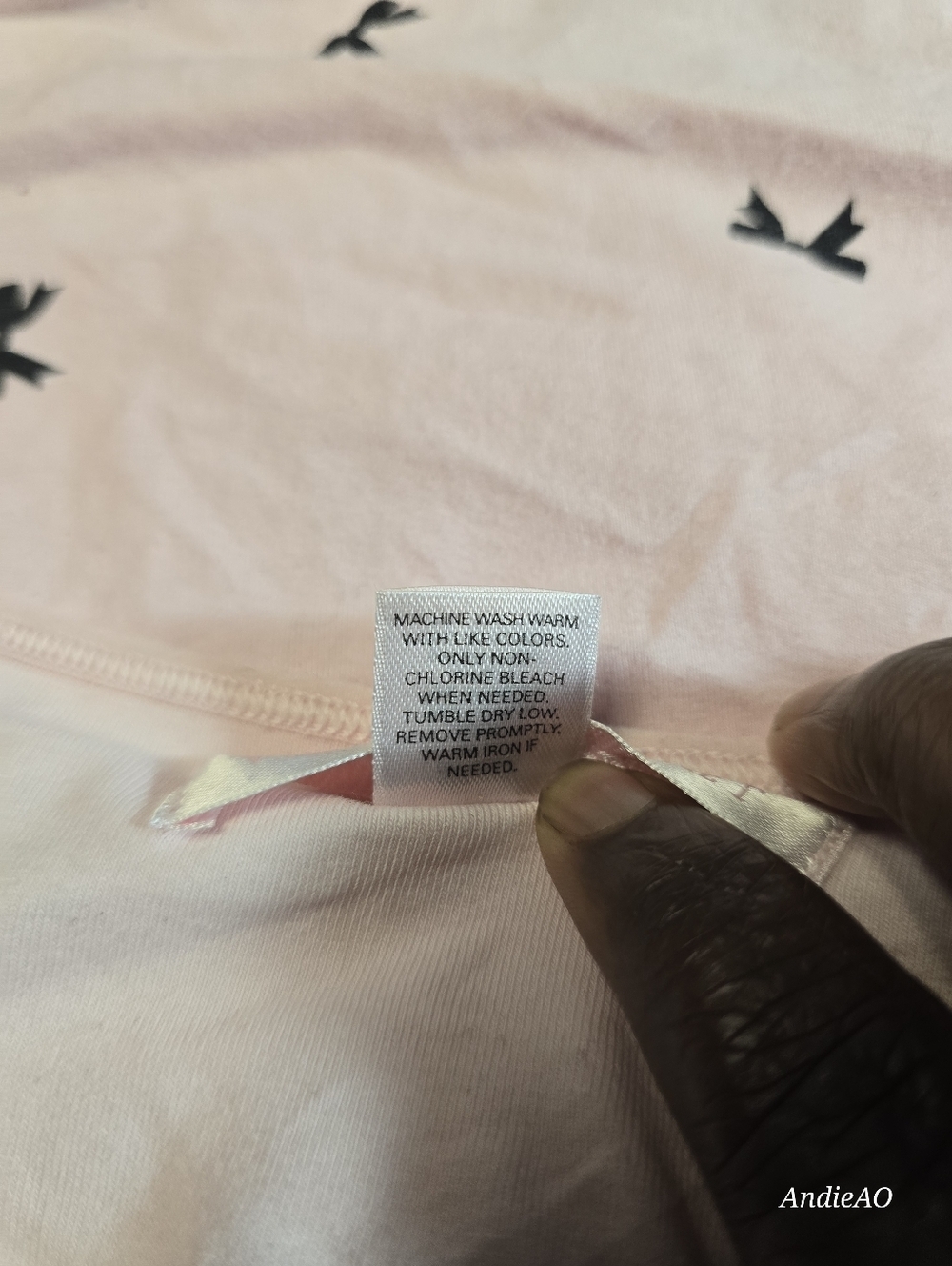 Victoria's Secret Light Pink Pretty Perfect Cami with Black Bows Sz. M - Picture 6 of 6